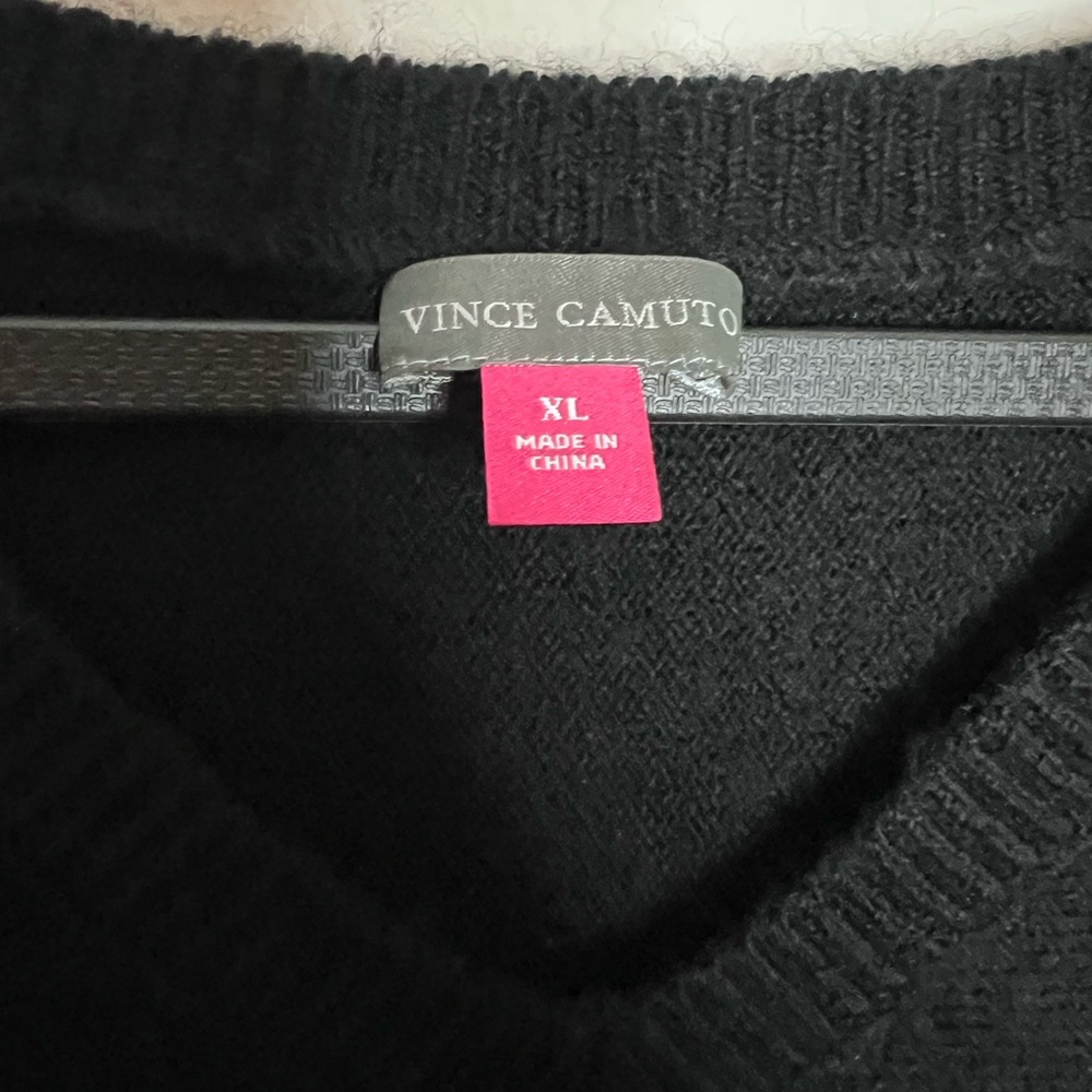 Vince Camuto Women’s Black V-Neck Sweater Size: XL - Picture 3 of 5